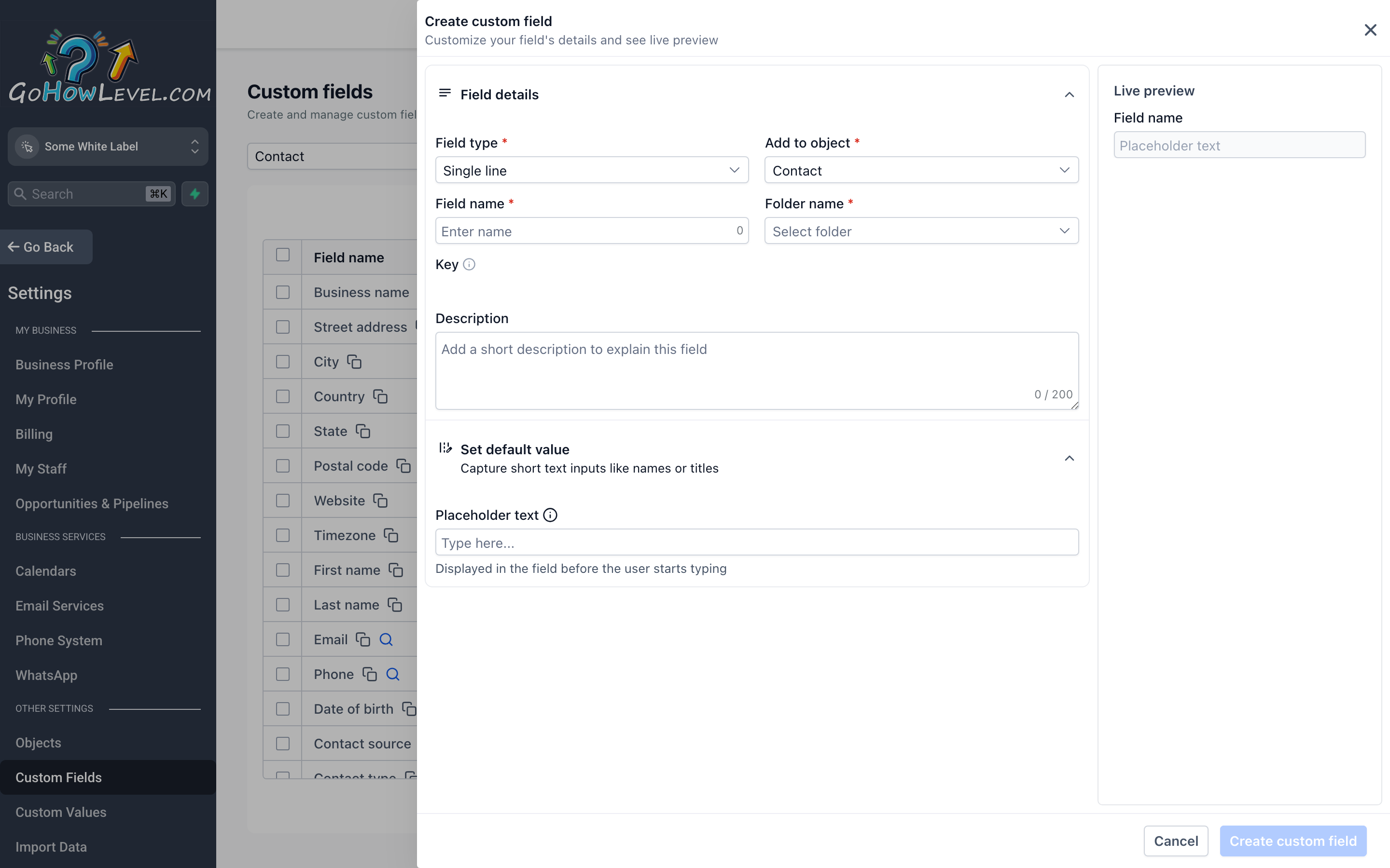 New custom field dialog showing the label input, field type selector, and options for applying the field to contacts or opportunities